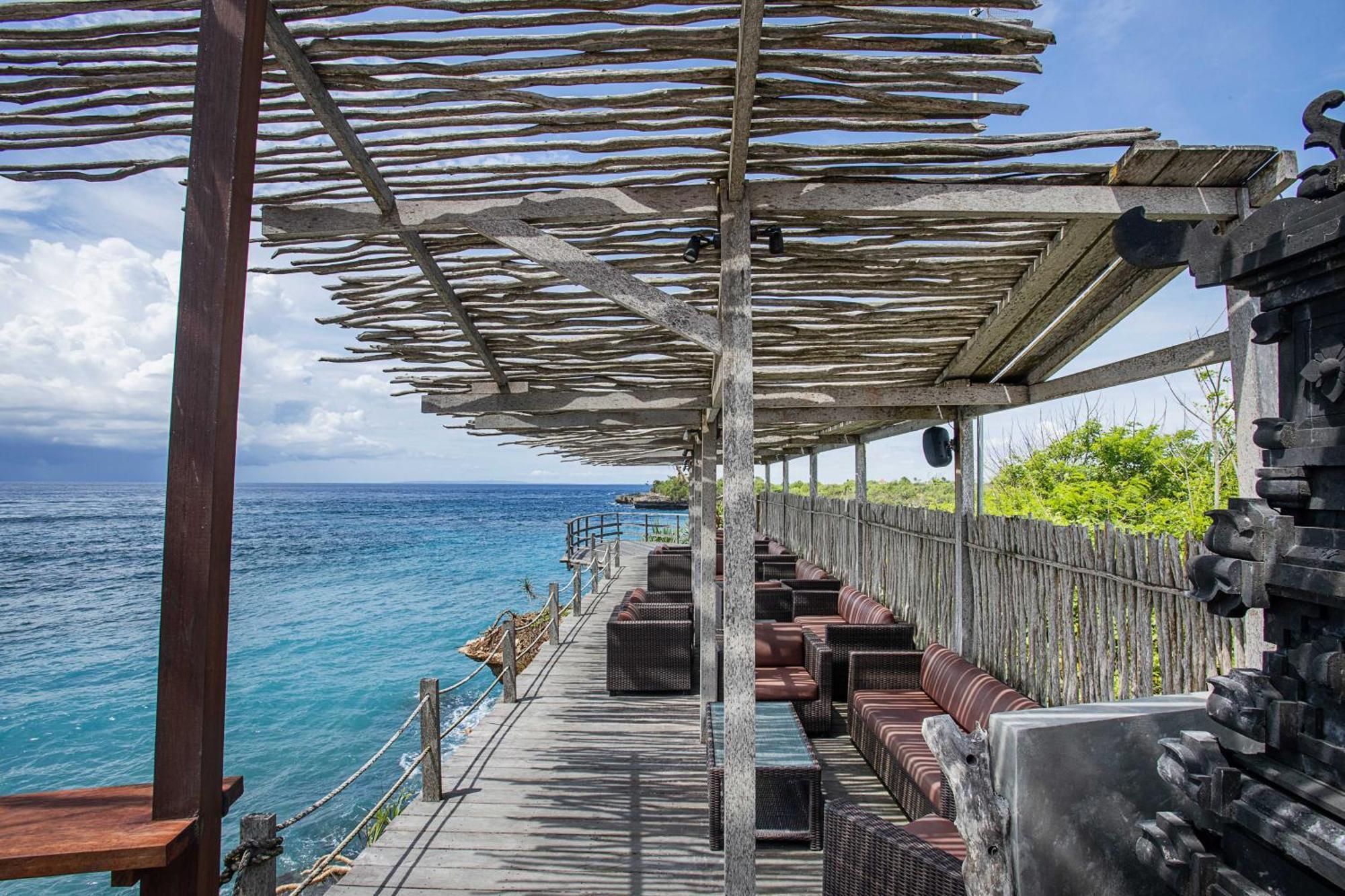 Water Blow Huts Nusa Lembongan Eksteriør bilde