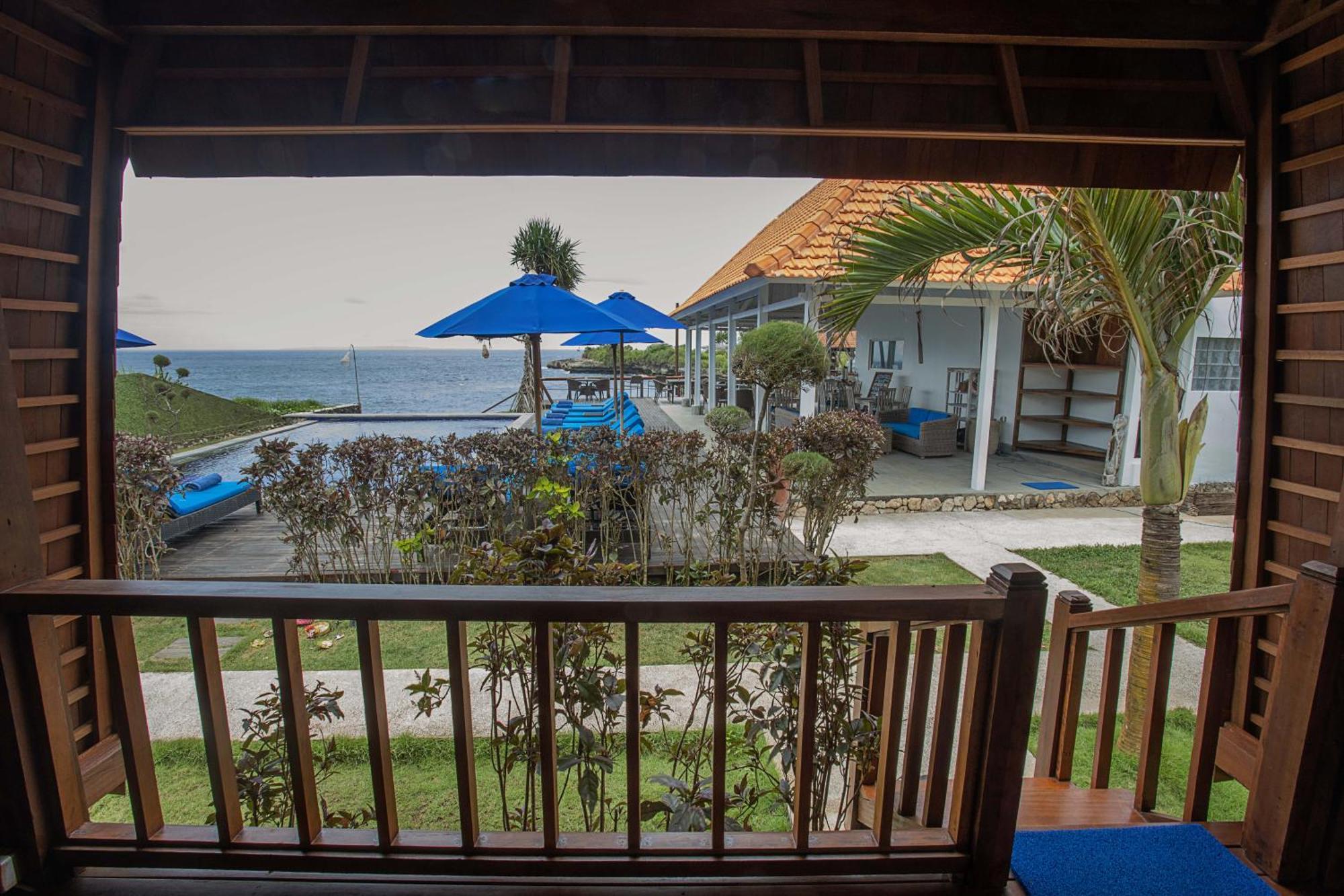 Water Blow Huts Nusa Lembongan Eksteriør bilde